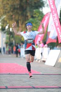 BIB: 2806
                            <button type="button" onclick="openModal(6493366)" class="btn btn-primary btn-sm float-right btn-popup" data-toggle="modal" data-target=".modal-high-quality">
                        <i class="fas fa-shopping-cart"></i> Add to Cart
                    </button>
                                            <button type="button" onclick="isThisMe(6493366, true)" class="btn btn-success btn-sm float-right btn-popup btn-isme hidden" data-toggle="tooltip" data-placement="bottom" title="นี่คือรูปของคุณใช่ไหม คลิกที่นี่เพื่อเอาเข้าอัลบั้ม">
                        <i class="fas fa-plus"></i> Add to album
                    </button>
                    <button type="button" onclick="isThisMe(6493366, false)" class="btn btn-warning btn-sm float-right btn-popup btn-isnotme hidden">
                        <i class="fas fa-ban"></i> Remove from album
                    </button>