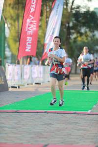 BIB: 232
                            <button type="button" onclick="openModal(6499722)" class="btn btn-primary btn-sm float-right btn-popup" data-toggle="modal" data-target=".modal-high-quality">
                        <i class="fas fa-shopping-cart"></i> Add to Cart
                    </button>
                                            <button type="button" onclick="isThisMe(6499722, true)" class="btn btn-success btn-sm float-right btn-popup btn-isme hidden" data-toggle="tooltip" data-placement="bottom" title="นี่คือรูปของคุณใช่ไหม คลิกที่นี่เพื่อเอาเข้าอัลบั้ม">
                        <i class="fas fa-plus"></i> Add to album
                    </button>
                    <button type="button" onclick="isThisMe(6499722, false)" class="btn btn-warning btn-sm float-right btn-popup btn-isnotme hidden">
                        <i class="fas fa-ban"></i> Remove from album
                    </button>