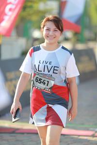 BIB: 6541
                            <button type="button" onclick="openModal(6505262)" class="btn btn-primary btn-sm float-right btn-popup" data-toggle="modal" data-target=".modal-high-quality">
                        <i class="fas fa-shopping-cart"></i> Add to Cart
                    </button>
                                            <button type="button" onclick="isThisMe(6505262, true)" class="btn btn-success btn-sm float-right btn-popup btn-isme hidden" data-toggle="tooltip" data-placement="bottom" title="นี่คือรูปของคุณใช่ไหม คลิกที่นี่เพื่อเอาเข้าอัลบั้ม">
                        <i class="fas fa-plus"></i> Add to album
                    </button>
                    <button type="button" onclick="isThisMe(6505262, false)" class="btn btn-warning btn-sm float-right btn-popup btn-isnotme hidden">
                        <i class="fas fa-ban"></i> Remove from album
                    </button>