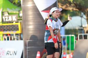 BIB: 128, 2162
                            <button type="button" onclick="openModal(6501745)" class="btn btn-primary btn-sm float-right btn-popup" data-toggle="modal" data-target=".modal-high-quality">
                        <i class="fas fa-shopping-cart"></i> Add to Cart
                    </button>
                                            <button type="button" onclick="isThisMe(6501745, true)" class="btn btn-success btn-sm float-right btn-popup btn-isme hidden" data-toggle="tooltip" data-placement="bottom" title="นี่คือรูปของคุณใช่ไหม คลิกที่นี่เพื่อเอาเข้าอัลบั้ม">
                        <i class="fas fa-plus"></i> Add to album
                    </button>
                    <button type="button" onclick="isThisMe(6501745, false)" class="btn btn-warning btn-sm float-right btn-popup btn-isnotme hidden">
                        <i class="fas fa-ban"></i> Remove from album
                    </button>