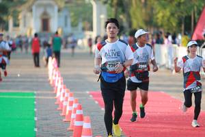 BIB: 7767, 2966, 244
                            <button type="button" onclick="openModal(6500058)" class="btn btn-primary btn-sm float-right btn-popup" data-toggle="modal" data-target=".modal-high-quality">
                        <i class="fas fa-shopping-cart"></i> Add to Cart
                    </button>
                                            <button type="button" onclick="isThisMe(6500058, true)" class="btn btn-success btn-sm float-right btn-popup btn-isme hidden" data-toggle="tooltip" data-placement="bottom" title="นี่คือรูปของคุณใช่ไหม คลิกที่นี่เพื่อเอาเข้าอัลบั้ม">
                        <i class="fas fa-plus"></i> Add to album
                    </button>
                    <button type="button" onclick="isThisMe(6500058, false)" class="btn btn-warning btn-sm float-right btn-popup btn-isnotme hidden">
                        <i class="fas fa-ban"></i> Remove from album
                    </button>