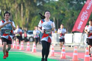 BIB: 7097
                            <button type="button" onclick="openModal(6502343)" class="btn btn-primary btn-sm float-right btn-popup" data-toggle="modal" data-target=".modal-high-quality">
                        <i class="fas fa-shopping-cart"></i> Add to Cart
                    </button>
                                            <button type="button" onclick="isThisMe(6502343, true)" class="btn btn-success btn-sm float-right btn-popup btn-isme hidden" data-toggle="tooltip" data-placement="bottom" title="นี่คือรูปของคุณใช่ไหม คลิกที่นี่เพื่อเอาเข้าอัลบั้ม">
                        <i class="fas fa-plus"></i> Add to album
                    </button>
                    <button type="button" onclick="isThisMe(6502343, false)" class="btn btn-warning btn-sm float-right btn-popup btn-isnotme hidden">
                        <i class="fas fa-ban"></i> Remove from album
                    </button>