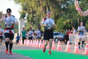 BIB: 6539, 034
                            <button type="button" onclick="openModal(6501098)" class="btn btn-primary btn-sm float-right btn-popup" data-toggle="modal" data-target=".modal-high-quality">
                        <i class="fas fa-shopping-cart"></i> Add to Cart
                    </button>
                                            <button type="button" onclick="isThisMe(6501098, true)" class="btn btn-success btn-sm float-right btn-popup btn-isme hidden" data-toggle="tooltip" data-placement="bottom" title="นี่คือรูปของคุณใช่ไหม คลิกที่นี่เพื่อเอาเข้าอัลบั้ม">
                        <i class="fas fa-plus"></i> Add to album
                    </button>
                    <button type="button" onclick="isThisMe(6501098, false)" class="btn btn-warning btn-sm float-right btn-popup btn-isnotme hidden">
                        <i class="fas fa-ban"></i> Remove from album
                    </button>