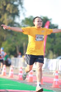 BIB: 6166
                            <button type="button" onclick="openModal(6502984)" class="btn btn-primary btn-sm float-right btn-popup" data-toggle="modal" data-target=".modal-high-quality">
                        <i class="fas fa-shopping-cart"></i> Add to Cart
                    </button>
                                            <button type="button" onclick="isThisMe(6502984, true)" class="btn btn-success btn-sm float-right btn-popup btn-isme hidden" data-toggle="tooltip" data-placement="bottom" title="นี่คือรูปของคุณใช่ไหม คลิกที่นี่เพื่อเอาเข้าอัลบั้ม">
                        <i class="fas fa-plus"></i> Add to album
                    </button>
                    <button type="button" onclick="isThisMe(6502984, false)" class="btn btn-warning btn-sm float-right btn-popup btn-isnotme hidden">
                        <i class="fas fa-ban"></i> Remove from album
                    </button>