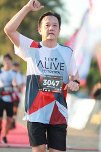 BIB: 3047, 128
                            <button type="button" onclick="openModal(6499856)" class="btn btn-primary btn-sm float-right btn-popup" data-toggle="modal" data-target=".modal-high-quality">
                        <i class="fas fa-shopping-cart"></i> Add to Cart
                    </button>
                                            <button type="button" onclick="isThisMe(6499856, true)" class="btn btn-success btn-sm float-right btn-popup btn-isme hidden" data-toggle="tooltip" data-placement="bottom" title="นี่คือรูปของคุณใช่ไหม คลิกที่นี่เพื่อเอาเข้าอัลบั้ม">
                        <i class="fas fa-plus"></i> Add to album
                    </button>
                    <button type="button" onclick="isThisMe(6499856, false)" class="btn btn-warning btn-sm float-right btn-popup btn-isnotme hidden">
                        <i class="fas fa-ban"></i> Remove from album
                    </button>