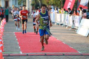 BIB: 2912
                            <button type="button" onclick="openModal(6497962)" class="btn btn-primary btn-sm float-right btn-popup" data-toggle="modal" data-target=".modal-high-quality">
                        <i class="fas fa-shopping-cart"></i> Add to Cart
                    </button>
                                            <button type="button" onclick="isThisMe(6497962, true)" class="btn btn-success btn-sm float-right btn-popup btn-isme hidden" data-toggle="tooltip" data-placement="bottom" title="นี่คือรูปของคุณใช่ไหม คลิกที่นี่เพื่อเอาเข้าอัลบั้ม">
                        <i class="fas fa-plus"></i> Add to album
                    </button>
                    <button type="button" onclick="isThisMe(6497962, false)" class="btn btn-warning btn-sm float-right btn-popup btn-isnotme hidden">
                        <i class="fas fa-ban"></i> Remove from album
                    </button>