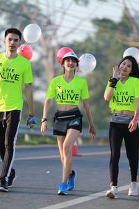 BIB: 
                            <button type="button" onclick="openModal(6450443)" class="btn btn-primary btn-sm float-right btn-popup" data-toggle="modal" data-target=".modal-high-quality">
                        <i class="fas fa-shopping-cart"></i> Add to Cart
                    </button>
                                            <button type="button" onclick="isThisMe(6450443, true)" class="btn btn-success btn-sm float-right btn-popup btn-isme hidden" data-toggle="tooltip" data-placement="bottom" title="นี่คือรูปของคุณใช่ไหม คลิกที่นี่เพื่อเอาเข้าอัลบั้ม">
                        <i class="fas fa-plus"></i> Add to album
                    </button>
                    <button type="button" onclick="isThisMe(6450443, false)" class="btn btn-warning btn-sm float-right btn-popup btn-isnotme hidden">
                        <i class="fas fa-ban"></i> Remove from album
                    </button>