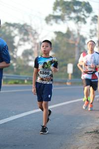 BIB: 6386
                            <button type="button" onclick="openModal(6448898)" class="btn btn-primary btn-sm float-right btn-popup" data-toggle="modal" data-target=".modal-high-quality">
                        <i class="fas fa-shopping-cart"></i> Add to Cart
                    </button>
                                            <button type="button" onclick="isThisMe(6448898, true)" class="btn btn-success btn-sm float-right btn-popup btn-isme hidden" data-toggle="tooltip" data-placement="bottom" title="นี่คือรูปของคุณใช่ไหม คลิกที่นี่เพื่อเอาเข้าอัลบั้ม">
                        <i class="fas fa-plus"></i> Add to album
                    </button>
                    <button type="button" onclick="isThisMe(6448898, false)" class="btn btn-warning btn-sm float-right btn-popup btn-isnotme hidden">
                        <i class="fas fa-ban"></i> Remove from album
                    </button>