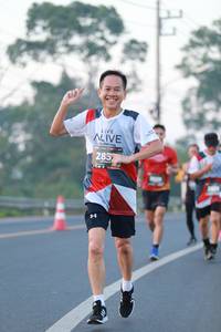 BIB: 285
                            <button type="button" onclick="openModal(6444006)" class="btn btn-primary btn-sm float-right btn-popup" data-toggle="modal" data-target=".modal-high-quality">
                        <i class="fas fa-shopping-cart"></i> Add to Cart
                    </button>
                                            <button type="button" onclick="isThisMe(6444006, true)" class="btn btn-success btn-sm float-right btn-popup btn-isme hidden" data-toggle="tooltip" data-placement="bottom" title="นี่คือรูปของคุณใช่ไหม คลิกที่นี่เพื่อเอาเข้าอัลบั้ม">
                        <i class="fas fa-plus"></i> Add to album
                    </button>
                    <button type="button" onclick="isThisMe(6444006, false)" class="btn btn-warning btn-sm float-right btn-popup btn-isnotme hidden">
                        <i class="fas fa-ban"></i> Remove from album
                    </button>