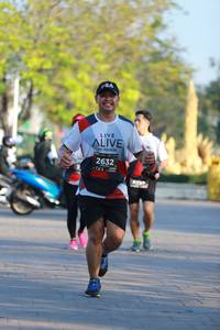 BIB: 2632
                            <button type="button" onclick="openModal(6452207)" class="btn btn-primary btn-sm float-right btn-popup" data-toggle="modal" data-target=".modal-high-quality">
                        <i class="fas fa-shopping-cart"></i> Add to Cart
                    </button>
                                            <button type="button" onclick="isThisMe(6452207, true)" class="btn btn-success btn-sm float-right btn-popup btn-isme hidden" data-toggle="tooltip" data-placement="bottom" title="นี่คือรูปของคุณใช่ไหม คลิกที่นี่เพื่อเอาเข้าอัลบั้ม">
                        <i class="fas fa-plus"></i> Add to album
                    </button>
                    <button type="button" onclick="isThisMe(6452207, false)" class="btn btn-warning btn-sm float-right btn-popup btn-isnotme hidden">
                        <i class="fas fa-ban"></i> Remove from album
                    </button>