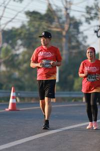 BIB: 2010, 004, 6145
                            <button type="button" onclick="openModal(6450401)" class="btn btn-primary btn-sm float-right btn-popup" data-toggle="modal" data-target=".modal-high-quality">
                        <i class="fas fa-shopping-cart"></i> Add to Cart
                    </button>
                                            <button type="button" onclick="isThisMe(6450401, true)" class="btn btn-success btn-sm float-right btn-popup btn-isme hidden" data-toggle="tooltip" data-placement="bottom" title="นี่คือรูปของคุณใช่ไหม คลิกที่นี่เพื่อเอาเข้าอัลบั้ม">
                        <i class="fas fa-plus"></i> Add to album
                    </button>
                    <button type="button" onclick="isThisMe(6450401, false)" class="btn btn-warning btn-sm float-right btn-popup btn-isnotme hidden">
                        <i class="fas fa-ban"></i> Remove from album
                    </button>