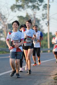 BIB: 7252, 4193
                            <button type="button" onclick="openModal(6449702)" class="btn btn-primary btn-sm float-right btn-popup" data-toggle="modal" data-target=".modal-high-quality">
                        <i class="fas fa-shopping-cart"></i> Add to Cart
                    </button>
                                            <button type="button" onclick="isThisMe(6449702, true)" class="btn btn-success btn-sm float-right btn-popup btn-isme hidden" data-toggle="tooltip" data-placement="bottom" title="นี่คือรูปของคุณใช่ไหม คลิกที่นี่เพื่อเอาเข้าอัลบั้ม">
                        <i class="fas fa-plus"></i> Add to album
                    </button>
                    <button type="button" onclick="isThisMe(6449702, false)" class="btn btn-warning btn-sm float-right btn-popup btn-isnotme hidden">
                        <i class="fas fa-ban"></i> Remove from album
                    </button>