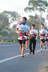 BIB: 6118, 2195, 2036
                            <button type="button" onclick="openModal(6448521)" class="btn btn-primary btn-sm float-right btn-popup" data-toggle="modal" data-target=".modal-high-quality">
                        <i class="fas fa-shopping-cart"></i> Add to Cart
                    </button>
                                            <button type="button" onclick="isThisMe(6448521, true)" class="btn btn-success btn-sm float-right btn-popup btn-isme hidden" data-toggle="tooltip" data-placement="bottom" title="นี่คือรูปของคุณใช่ไหม คลิกที่นี่เพื่อเอาเข้าอัลบั้ม">
                        <i class="fas fa-plus"></i> Add to album
                    </button>
                    <button type="button" onclick="isThisMe(6448521, false)" class="btn btn-warning btn-sm float-right btn-popup btn-isnotme hidden">
                        <i class="fas fa-ban"></i> Remove from album
                    </button>