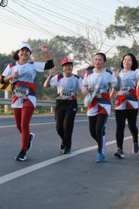 BIB: 7931, 6759
                            <button type="button" onclick="openModal(6449492)" class="btn btn-primary btn-sm float-right btn-popup" data-toggle="modal" data-target=".modal-high-quality">
                        <i class="fas fa-shopping-cart"></i> Add to Cart
                    </button>
                                            <button type="button" onclick="isThisMe(6449492, true)" class="btn btn-success btn-sm float-right btn-popup btn-isme hidden" data-toggle="tooltip" data-placement="bottom" title="นี่คือรูปของคุณใช่ไหม คลิกที่นี่เพื่อเอาเข้าอัลบั้ม">
                        <i class="fas fa-plus"></i> Add to album
                    </button>
                    <button type="button" onclick="isThisMe(6449492, false)" class="btn btn-warning btn-sm float-right btn-popup btn-isnotme hidden">
                        <i class="fas fa-ban"></i> Remove from album
                    </button>