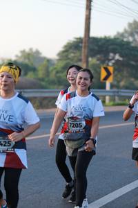 BIB: 7205, 425
                            <button type="button" onclick="openModal(6449972)" class="btn btn-primary btn-sm float-right btn-popup" data-toggle="modal" data-target=".modal-high-quality">
                        <i class="fas fa-shopping-cart"></i> Add to Cart
                    </button>
                                            <button type="button" onclick="isThisMe(6449972, true)" class="btn btn-success btn-sm float-right btn-popup btn-isme hidden" data-toggle="tooltip" data-placement="bottom" title="นี่คือรูปของคุณใช่ไหม คลิกที่นี่เพื่อเอาเข้าอัลบั้ม">
                        <i class="fas fa-plus"></i> Add to album
                    </button>
                    <button type="button" onclick="isThisMe(6449972, false)" class="btn btn-warning btn-sm float-right btn-popup btn-isnotme hidden">
                        <i class="fas fa-ban"></i> Remove from album
                    </button>