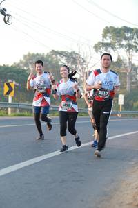 BIB: 7695, 3010, 4856
                            <button type="button" onclick="openModal(6448784)" class="btn btn-primary btn-sm float-right btn-popup" data-toggle="modal" data-target=".modal-high-quality">
                        <i class="fas fa-shopping-cart"></i> Add to Cart
                    </button>
                                            <button type="button" onclick="isThisMe(6448784, true)" class="btn btn-success btn-sm float-right btn-popup btn-isme hidden" data-toggle="tooltip" data-placement="bottom" title="นี่คือรูปของคุณใช่ไหม คลิกที่นี่เพื่อเอาเข้าอัลบั้ม">
                        <i class="fas fa-plus"></i> Add to album
                    </button>
                    <button type="button" onclick="isThisMe(6448784, false)" class="btn btn-warning btn-sm float-right btn-popup btn-isnotme hidden">
                        <i class="fas fa-ban"></i> Remove from album
                    </button>