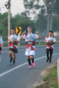 BIB: 364, 3015
                            <button type="button" onclick="openModal(6445675)" class="btn btn-primary btn-sm float-right btn-popup" data-toggle="modal" data-target=".modal-high-quality">
                        <i class="fas fa-shopping-cart"></i> Add to Cart
                    </button>
                                            <button type="button" onclick="isThisMe(6445675, true)" class="btn btn-success btn-sm float-right btn-popup btn-isme hidden" data-toggle="tooltip" data-placement="bottom" title="นี่คือรูปของคุณใช่ไหม คลิกที่นี่เพื่อเอาเข้าอัลบั้ม">
                        <i class="fas fa-plus"></i> Add to album
                    </button>
                    <button type="button" onclick="isThisMe(6445675, false)" class="btn btn-warning btn-sm float-right btn-popup btn-isnotme hidden">
                        <i class="fas fa-ban"></i> Remove from album
                    </button>