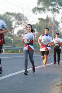 BIB: 6309, 6118, 2195
                            <button type="button" onclick="openModal(6448526)" class="btn btn-primary btn-sm float-right btn-popup" data-toggle="modal" data-target=".modal-high-quality">
                        <i class="fas fa-shopping-cart"></i> Add to Cart
                    </button>
                                            <button type="button" onclick="isThisMe(6448526, true)" class="btn btn-success btn-sm float-right btn-popup btn-isme hidden" data-toggle="tooltip" data-placement="bottom" title="นี่คือรูปของคุณใช่ไหม คลิกที่นี่เพื่อเอาเข้าอัลบั้ม">
                        <i class="fas fa-plus"></i> Add to album
                    </button>
                    <button type="button" onclick="isThisMe(6448526, false)" class="btn btn-warning btn-sm float-right btn-popup btn-isnotme hidden">
                        <i class="fas fa-ban"></i> Remove from album
                    </button>