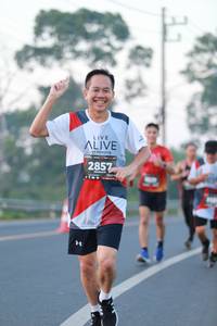 BIB: 2857
                            <button type="button" onclick="openModal(6444007)" class="btn btn-primary btn-sm float-right btn-popup" data-toggle="modal" data-target=".modal-high-quality">
                        <i class="fas fa-shopping-cart"></i> Add to Cart
                    </button>
                                            <button type="button" onclick="isThisMe(6444007, true)" class="btn btn-success btn-sm float-right btn-popup btn-isme hidden" data-toggle="tooltip" data-placement="bottom" title="นี่คือรูปของคุณใช่ไหม คลิกที่นี่เพื่อเอาเข้าอัลบั้ม">
                        <i class="fas fa-plus"></i> Add to album
                    </button>
                    <button type="button" onclick="isThisMe(6444007, false)" class="btn btn-warning btn-sm float-right btn-popup btn-isnotme hidden">
                        <i class="fas fa-ban"></i> Remove from album
                    </button>