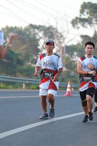 BIB: 3742, 2090
                            <button type="button" onclick="openModal(6446935)" class="btn btn-primary btn-sm float-right btn-popup" data-toggle="modal" data-target=".modal-high-quality">
                        <i class="fas fa-shopping-cart"></i> Add to Cart
                    </button>
                                            <button type="button" onclick="isThisMe(6446935, true)" class="btn btn-success btn-sm float-right btn-popup btn-isme hidden" data-toggle="tooltip" data-placement="bottom" title="นี่คือรูปของคุณใช่ไหม คลิกที่นี่เพื่อเอาเข้าอัลบั้ม">
                        <i class="fas fa-plus"></i> Add to album
                    </button>
                    <button type="button" onclick="isThisMe(6446935, false)" class="btn btn-warning btn-sm float-right btn-popup btn-isnotme hidden">
                        <i class="fas fa-ban"></i> Remove from album
                    </button>