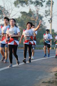 BIB: 7260, 6495
                            <button type="button" onclick="openModal(6449115)" class="btn btn-primary btn-sm float-right btn-popup" data-toggle="modal" data-target=".modal-high-quality">
                        <i class="fas fa-shopping-cart"></i> Add to Cart
                    </button>
                                            <button type="button" onclick="isThisMe(6449115, true)" class="btn btn-success btn-sm float-right btn-popup btn-isme hidden" data-toggle="tooltip" data-placement="bottom" title="นี่คือรูปของคุณใช่ไหม คลิกที่นี่เพื่อเอาเข้าอัลบั้ม">
                        <i class="fas fa-plus"></i> Add to album
                    </button>
                    <button type="button" onclick="isThisMe(6449115, false)" class="btn btn-warning btn-sm float-right btn-popup btn-isnotme hidden">
                        <i class="fas fa-ban"></i> Remove from album
                    </button>