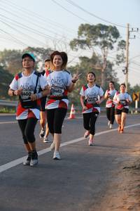 BIB: 6400, 7463, 6415
                            <button type="button" onclick="openModal(6450277)" class="btn btn-primary btn-sm float-right btn-popup" data-toggle="modal" data-target=".modal-high-quality">
                        <i class="fas fa-shopping-cart"></i> Add to Cart
                    </button>
                                            <button type="button" onclick="isThisMe(6450277, true)" class="btn btn-success btn-sm float-right btn-popup btn-isme hidden" data-toggle="tooltip" data-placement="bottom" title="นี่คือรูปของคุณใช่ไหม คลิกที่นี่เพื่อเอาเข้าอัลบั้ม">
                        <i class="fas fa-plus"></i> Add to album
                    </button>
                    <button type="button" onclick="isThisMe(6450277, false)" class="btn btn-warning btn-sm float-right btn-popup btn-isnotme hidden">
                        <i class="fas fa-ban"></i> Remove from album
                    </button>