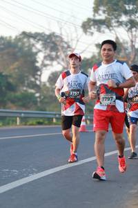 BIB: 3757, 7797
                            <button type="button" onclick="openModal(6447399)" class="btn btn-primary btn-sm float-right btn-popup" data-toggle="modal" data-target=".modal-high-quality">
                        <i class="fas fa-shopping-cart"></i> Add to Cart
                    </button>
                                            <button type="button" onclick="isThisMe(6447399, true)" class="btn btn-success btn-sm float-right btn-popup btn-isme hidden" data-toggle="tooltip" data-placement="bottom" title="นี่คือรูปของคุณใช่ไหม คลิกที่นี่เพื่อเอาเข้าอัลบั้ม">
                        <i class="fas fa-plus"></i> Add to album
                    </button>
                    <button type="button" onclick="isThisMe(6447399, false)" class="btn btn-warning btn-sm float-right btn-popup btn-isnotme hidden">
                        <i class="fas fa-ban"></i> Remove from album
                    </button>