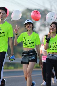 BIB: 
                            <button type="button" onclick="openModal(6450476)" class="btn btn-primary btn-sm float-right btn-popup" data-toggle="modal" data-target=".modal-high-quality">
                        <i class="fas fa-shopping-cart"></i> Add to Cart
                    </button>
                                            <button type="button" onclick="isThisMe(6450476, true)" class="btn btn-success btn-sm float-right btn-popup btn-isme hidden" data-toggle="tooltip" data-placement="bottom" title="นี่คือรูปของคุณใช่ไหม คลิกที่นี่เพื่อเอาเข้าอัลบั้ม">
                        <i class="fas fa-plus"></i> Add to album
                    </button>
                    <button type="button" onclick="isThisMe(6450476, false)" class="btn btn-warning btn-sm float-right btn-popup btn-isnotme hidden">
                        <i class="fas fa-ban"></i> Remove from album
                    </button>