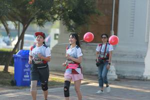 BIB: 668, 6486
                            <button type="button" onclick="openModal(6452263)" class="btn btn-primary btn-sm float-right btn-popup" data-toggle="modal" data-target=".modal-high-quality">
                        <i class="fas fa-shopping-cart"></i> Add to Cart
                    </button>
                                            <button type="button" onclick="isThisMe(6452263, true)" class="btn btn-success btn-sm float-right btn-popup btn-isme hidden" data-toggle="tooltip" data-placement="bottom" title="นี่คือรูปของคุณใช่ไหม คลิกที่นี่เพื่อเอาเข้าอัลบั้ม">
                        <i class="fas fa-plus"></i> Add to album
                    </button>
                    <button type="button" onclick="isThisMe(6452263, false)" class="btn btn-warning btn-sm float-right btn-popup btn-isnotme hidden">
                        <i class="fas fa-ban"></i> Remove from album
                    </button>