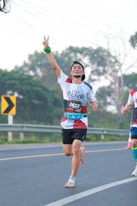 BIB: 2622
                            <button type="button" onclick="openModal(6445097)" class="btn btn-primary btn-sm float-right btn-popup" data-toggle="modal" data-target=".modal-high-quality">
                        <i class="fas fa-shopping-cart"></i> Add to Cart
                    </button>
                                            <button type="button" onclick="isThisMe(6445097, true)" class="btn btn-success btn-sm float-right btn-popup btn-isme hidden" data-toggle="tooltip" data-placement="bottom" title="นี่คือรูปของคุณใช่ไหม คลิกที่นี่เพื่อเอาเข้าอัลบั้ม">
                        <i class="fas fa-plus"></i> Add to album
                    </button>
                    <button type="button" onclick="isThisMe(6445097, false)" class="btn btn-warning btn-sm float-right btn-popup btn-isnotme hidden">
                        <i class="fas fa-ban"></i> Remove from album
                    </button>