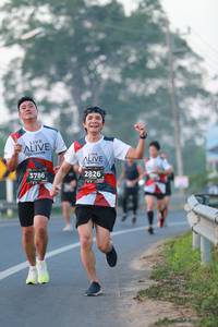 BIB: 3786, 2826
                            <button type="button" onclick="openModal(6443901)" class="btn btn-primary btn-sm float-right btn-popup" data-toggle="modal" data-target=".modal-high-quality">
                        <i class="fas fa-shopping-cart"></i> Add to Cart
                    </button>
                                            <button type="button" onclick="isThisMe(6443901, true)" class="btn btn-success btn-sm float-right btn-popup btn-isme hidden" data-toggle="tooltip" data-placement="bottom" title="นี่คือรูปของคุณใช่ไหม คลิกที่นี่เพื่อเอาเข้าอัลบั้ม">
                        <i class="fas fa-plus"></i> Add to album
                    </button>
                    <button type="button" onclick="isThisMe(6443901, false)" class="btn btn-warning btn-sm float-right btn-popup btn-isnotme hidden">
                        <i class="fas fa-ban"></i> Remove from album
                    </button>