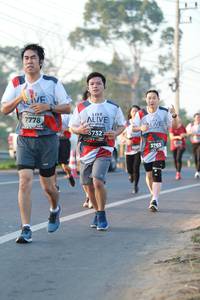 BIB: 7778, 3732, 3763
                            <button type="button" onclick="openModal(6448871)" class="btn btn-primary btn-sm float-right btn-popup" data-toggle="modal" data-target=".modal-high-quality">
                        <i class="fas fa-shopping-cart"></i> Add to Cart
                    </button>
                                            <button type="button" onclick="isThisMe(6448871, true)" class="btn btn-success btn-sm float-right btn-popup btn-isme hidden" data-toggle="tooltip" data-placement="bottom" title="นี่คือรูปของคุณใช่ไหม คลิกที่นี่เพื่อเอาเข้าอัลบั้ม">
                        <i class="fas fa-plus"></i> Add to album
                    </button>
                    <button type="button" onclick="isThisMe(6448871, false)" class="btn btn-warning btn-sm float-right btn-popup btn-isnotme hidden">
                        <i class="fas fa-ban"></i> Remove from album
                    </button>