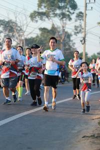 BIB: 7817, 5709, 7951, 6774
                            <button type="button" onclick="openModal(6449357)" class="btn btn-primary btn-sm float-right btn-popup" data-toggle="modal" data-target=".modal-high-quality">
                        <i class="fas fa-shopping-cart"></i> Add to Cart
                    </button>
                                            <button type="button" onclick="isThisMe(6449357, true)" class="btn btn-success btn-sm float-right btn-popup btn-isme hidden" data-toggle="tooltip" data-placement="bottom" title="นี่คือรูปของคุณใช่ไหม คลิกที่นี่เพื่อเอาเข้าอัลบั้ม">
                        <i class="fas fa-plus"></i> Add to album
                    </button>
                    <button type="button" onclick="isThisMe(6449357, false)" class="btn btn-warning btn-sm float-right btn-popup btn-isnotme hidden">
                        <i class="fas fa-ban"></i> Remove from album
                    </button>