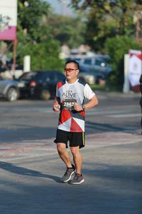 BIB: 2862
                            <button type="button" onclick="openModal(6452210)" class="btn btn-primary btn-sm float-right btn-popup" data-toggle="modal" data-target=".modal-high-quality">
                        <i class="fas fa-shopping-cart"></i> Add to Cart
                    </button>
                                            <button type="button" onclick="isThisMe(6452210, true)" class="btn btn-success btn-sm float-right btn-popup btn-isme hidden" data-toggle="tooltip" data-placement="bottom" title="นี่คือรูปของคุณใช่ไหม คลิกที่นี่เพื่อเอาเข้าอัลบั้ม">
                        <i class="fas fa-plus"></i> Add to album
                    </button>
                    <button type="button" onclick="isThisMe(6452210, false)" class="btn btn-warning btn-sm float-right btn-popup btn-isnotme hidden">
                        <i class="fas fa-ban"></i> Remove from album
                    </button>