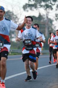 BIB: 2876, 055
                            <button type="button" onclick="openModal(6445448)" class="btn btn-primary btn-sm float-right btn-popup" data-toggle="modal" data-target=".modal-high-quality">
                        <i class="fas fa-shopping-cart"></i> Add to Cart
                    </button>
                                            <button type="button" onclick="isThisMe(6445448, true)" class="btn btn-success btn-sm float-right btn-popup btn-isme hidden" data-toggle="tooltip" data-placement="bottom" title="นี่คือรูปของคุณใช่ไหม คลิกที่นี่เพื่อเอาเข้าอัลบั้ม">
                        <i class="fas fa-plus"></i> Add to album
                    </button>
                    <button type="button" onclick="isThisMe(6445448, false)" class="btn btn-warning btn-sm float-right btn-popup btn-isnotme hidden">
                        <i class="fas fa-ban"></i> Remove from album
                    </button>