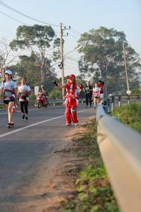 BIB: 3217
                            <button type="button" onclick="openModal(6450235)" class="btn btn-primary btn-sm float-right btn-popup" data-toggle="modal" data-target=".modal-high-quality">
                        <i class="fas fa-shopping-cart"></i> Add to Cart
                    </button>
                                            <button type="button" onclick="isThisMe(6450235, true)" class="btn btn-success btn-sm float-right btn-popup btn-isme hidden" data-toggle="tooltip" data-placement="bottom" title="นี่คือรูปของคุณใช่ไหม คลิกที่นี่เพื่อเอาเข้าอัลบั้ม">
                        <i class="fas fa-plus"></i> Add to album
                    </button>
                    <button type="button" onclick="isThisMe(6450235, false)" class="btn btn-warning btn-sm float-right btn-popup btn-isnotme hidden">
                        <i class="fas fa-ban"></i> Remove from album
                    </button>