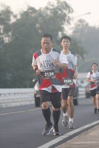 BIB: 2136, 2036
                            <button type="button" onclick="openModal(6378189)" class="btn btn-primary btn-sm float-right btn-popup" data-toggle="modal" data-target=".modal-high-quality">
                        <i class="fas fa-shopping-cart"></i> Add to Cart
                    </button>
                                            <button type="button" onclick="isThisMe(6378189, true)" class="btn btn-success btn-sm float-right btn-popup btn-isme hidden" data-toggle="tooltip" data-placement="bottom" title="นี่คือรูปของคุณใช่ไหม คลิกที่นี่เพื่อเอาเข้าอัลบั้ม">
                        <i class="fas fa-plus"></i> Add to album
                    </button>
                    <button type="button" onclick="isThisMe(6378189, false)" class="btn btn-warning btn-sm float-right btn-popup btn-isnotme hidden">
                        <i class="fas fa-ban"></i> Remove from album
                    </button>