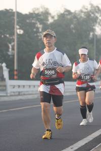 BIB: 3008, 3120
                            <button type="button" onclick="openModal(6380559)" class="btn btn-primary btn-sm float-right btn-popup" data-toggle="modal" data-target=".modal-high-quality">
                        <i class="fas fa-shopping-cart"></i> Add to Cart
                    </button>
                                            <button type="button" onclick="isThisMe(6380559, true)" class="btn btn-success btn-sm float-right btn-popup btn-isme hidden" data-toggle="tooltip" data-placement="bottom" title="นี่คือรูปของคุณใช่ไหม คลิกที่นี่เพื่อเอาเข้าอัลบั้ม">
                        <i class="fas fa-plus"></i> Add to album
                    </button>
                    <button type="button" onclick="isThisMe(6380559, false)" class="btn btn-warning btn-sm float-right btn-popup btn-isnotme hidden">
                        <i class="fas fa-ban"></i> Remove from album
                    </button>