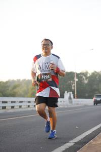 BIB: 3791
                            <button type="button" onclick="openModal(6382512)" class="btn btn-primary btn-sm float-right btn-popup" data-toggle="modal" data-target=".modal-high-quality">
                        <i class="fas fa-shopping-cart"></i> Add to Cart
                    </button>
                                            <button type="button" onclick="isThisMe(6382512, true)" class="btn btn-success btn-sm float-right btn-popup btn-isme hidden" data-toggle="tooltip" data-placement="bottom" title="นี่คือรูปของคุณใช่ไหม คลิกที่นี่เพื่อเอาเข้าอัลบั้ม">
                        <i class="fas fa-plus"></i> Add to album
                    </button>
                    <button type="button" onclick="isThisMe(6382512, false)" class="btn btn-warning btn-sm float-right btn-popup btn-isnotme hidden">
                        <i class="fas fa-ban"></i> Remove from album
                    </button>