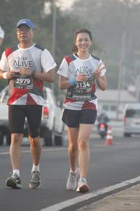 BIB: 2979, 3134
                            <button type="button" onclick="openModal(6380420)" class="btn btn-primary btn-sm float-right btn-popup" data-toggle="modal" data-target=".modal-high-quality">
                        <i class="fas fa-shopping-cart"></i> Add to Cart
                    </button>
                                            <button type="button" onclick="isThisMe(6380420, true)" class="btn btn-success btn-sm float-right btn-popup btn-isme hidden" data-toggle="tooltip" data-placement="bottom" title="นี่คือรูปของคุณใช่ไหม คลิกที่นี่เพื่อเอาเข้าอัลบั้ม">
                        <i class="fas fa-plus"></i> Add to album
                    </button>
                    <button type="button" onclick="isThisMe(6380420, false)" class="btn btn-warning btn-sm float-right btn-popup btn-isnotme hidden">
                        <i class="fas fa-ban"></i> Remove from album
                    </button>