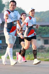 BIB: 365, 383
                            <button type="button" onclick="openModal(6488293)" class="btn btn-primary btn-sm float-right btn-popup" data-toggle="modal" data-target=".modal-high-quality">
                        <i class="fas fa-shopping-cart"></i> Add to Cart
                    </button>
                                            <button type="button" onclick="isThisMe(6488293, true)" class="btn btn-success btn-sm float-right btn-popup btn-isme hidden" data-toggle="tooltip" data-placement="bottom" title="นี่คือรูปของคุณใช่ไหม คลิกที่นี่เพื่อเอาเข้าอัลบั้ม">
                        <i class="fas fa-plus"></i> Add to album
                    </button>
                    <button type="button" onclick="isThisMe(6488293, false)" class="btn btn-warning btn-sm float-right btn-popup btn-isnotme hidden">
                        <i class="fas fa-ban"></i> Remove from album
                    </button>