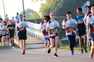 BIB: 7179, 6034, 7480, 7223
                            <button type="button" onclick="openModal(6488714)" class="btn btn-primary btn-sm float-right btn-popup" data-toggle="modal" data-target=".modal-high-quality">
                        <i class="fas fa-shopping-cart"></i> Add to Cart
                    </button>
                                            <button type="button" onclick="isThisMe(6488714, true)" class="btn btn-success btn-sm float-right btn-popup btn-isme hidden" data-toggle="tooltip" data-placement="bottom" title="นี่คือรูปของคุณใช่ไหม คลิกที่นี่เพื่อเอาเข้าอัลบั้ม">
                        <i class="fas fa-plus"></i> Add to album
                    </button>
                    <button type="button" onclick="isThisMe(6488714, false)" class="btn btn-warning btn-sm float-right btn-popup btn-isnotme hidden">
                        <i class="fas fa-ban"></i> Remove from album
                    </button>