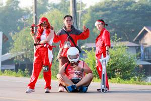 BIB: 805
                            <button type="button" onclick="openModal(6497993)" class="btn btn-primary btn-sm float-right btn-popup" data-toggle="modal" data-target=".modal-high-quality">
                        <i class="fas fa-shopping-cart"></i> Add to Cart
                    </button>
                                            <button type="button" onclick="isThisMe(6497993, true)" class="btn btn-success btn-sm float-right btn-popup btn-isme hidden" data-toggle="tooltip" data-placement="bottom" title="นี่คือรูปของคุณใช่ไหม คลิกที่นี่เพื่อเอาเข้าอัลบั้ม">
                        <i class="fas fa-plus"></i> Add to album
                    </button>
                    <button type="button" onclick="isThisMe(6497993, false)" class="btn btn-warning btn-sm float-right btn-popup btn-isnotme hidden">
                        <i class="fas fa-ban"></i> Remove from album
                    </button>