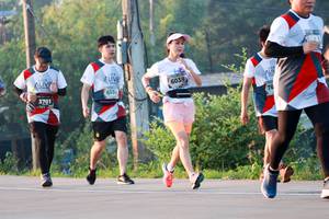 BIB: 6039, 613, 3701
                            <button type="button" onclick="openModal(6488151)" class="btn btn-primary btn-sm float-right btn-popup" data-toggle="modal" data-target=".modal-high-quality">
                        <i class="fas fa-shopping-cart"></i> Add to Cart
                    </button>
                                            <button type="button" onclick="isThisMe(6488151, true)" class="btn btn-success btn-sm float-right btn-popup btn-isme hidden" data-toggle="tooltip" data-placement="bottom" title="นี่คือรูปของคุณใช่ไหม คลิกที่นี่เพื่อเอาเข้าอัลบั้ม">
                        <i class="fas fa-plus"></i> Add to album
                    </button>
                    <button type="button" onclick="isThisMe(6488151, false)" class="btn btn-warning btn-sm float-right btn-popup btn-isnotme hidden">
                        <i class="fas fa-ban"></i> Remove from album
                    </button>