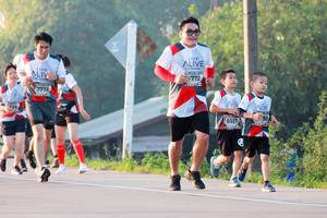 BIB: 772, 7778, 6557
                            <button type="button" onclick="openModal(6488601)" class="btn btn-primary btn-sm float-right btn-popup" data-toggle="modal" data-target=".modal-high-quality">
                        <i class="fas fa-shopping-cart"></i> Add to Cart
                    </button>
                                            <button type="button" onclick="isThisMe(6488601, true)" class="btn btn-success btn-sm float-right btn-popup btn-isme hidden" data-toggle="tooltip" data-placement="bottom" title="นี่คือรูปของคุณใช่ไหม คลิกที่นี่เพื่อเอาเข้าอัลบั้ม">
                        <i class="fas fa-plus"></i> Add to album
                    </button>
                    <button type="button" onclick="isThisMe(6488601, false)" class="btn btn-warning btn-sm float-right btn-popup btn-isnotme hidden">
                        <i class="fas fa-ban"></i> Remove from album
                    </button>