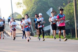 BIB: 7304, 2158, 064, 7747, 7223
                            <button type="button" onclick="openModal(6488717)" class="btn btn-primary btn-sm float-right btn-popup" data-toggle="modal" data-target=".modal-high-quality">
                        <i class="fas fa-shopping-cart"></i> Add to Cart
                    </button>
                                            <button type="button" onclick="isThisMe(6488717, true)" class="btn btn-success btn-sm float-right btn-popup btn-isme hidden" data-toggle="tooltip" data-placement="bottom" title="นี่คือรูปของคุณใช่ไหม คลิกที่นี่เพื่อเอาเข้าอัลบั้ม">
                        <i class="fas fa-plus"></i> Add to album
                    </button>
                    <button type="button" onclick="isThisMe(6488717, false)" class="btn btn-warning btn-sm float-right btn-popup btn-isnotme hidden">
                        <i class="fas fa-ban"></i> Remove from album
                    </button>