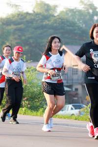 BIB: 6326
                            <button type="button" onclick="openModal(6489112)" class="btn btn-primary btn-sm float-right btn-popup" data-toggle="modal" data-target=".modal-high-quality">
                        <i class="fas fa-shopping-cart"></i> Add to Cart
                    </button>
                                            <button type="button" onclick="isThisMe(6489112, true)" class="btn btn-success btn-sm float-right btn-popup btn-isme hidden" data-toggle="tooltip" data-placement="bottom" title="นี่คือรูปของคุณใช่ไหม คลิกที่นี่เพื่อเอาเข้าอัลบั้ม">
                        <i class="fas fa-plus"></i> Add to album
                    </button>
                    <button type="button" onclick="isThisMe(6489112, false)" class="btn btn-warning btn-sm float-right btn-popup btn-isnotme hidden">
                        <i class="fas fa-ban"></i> Remove from album
                    </button>