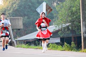 BIB: 3863, 2126
                            <button type="button" onclick="openModal(6487819)" class="btn btn-primary btn-sm float-right btn-popup" data-toggle="modal" data-target=".modal-high-quality">
                        <i class="fas fa-shopping-cart"></i> Add to Cart
                    </button>
                                            <button type="button" onclick="isThisMe(6487819, true)" class="btn btn-success btn-sm float-right btn-popup btn-isme hidden" data-toggle="tooltip" data-placement="bottom" title="นี่คือรูปของคุณใช่ไหม คลิกที่นี่เพื่อเอาเข้าอัลบั้ม">
                        <i class="fas fa-plus"></i> Add to album
                    </button>
                    <button type="button" onclick="isThisMe(6487819, false)" class="btn btn-warning btn-sm float-right btn-popup btn-isnotme hidden">
                        <i class="fas fa-ban"></i> Remove from album
                    </button>