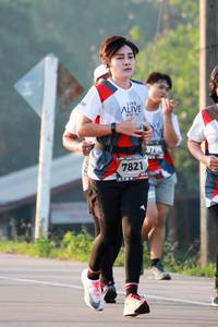 BIB: 3796, 7821
                            <button type="button" onclick="openModal(6489061)" class="btn btn-primary btn-sm float-right btn-popup" data-toggle="modal" data-target=".modal-high-quality">
                        <i class="fas fa-shopping-cart"></i> Add to Cart
                    </button>
                                            <button type="button" onclick="isThisMe(6489061, true)" class="btn btn-success btn-sm float-right btn-popup btn-isme hidden" data-toggle="tooltip" data-placement="bottom" title="นี่คือรูปของคุณใช่ไหม คลิกที่นี่เพื่อเอาเข้าอัลบั้ม">
                        <i class="fas fa-plus"></i> Add to album
                    </button>
                    <button type="button" onclick="isThisMe(6489061, false)" class="btn btn-warning btn-sm float-right btn-popup btn-isnotme hidden">
                        <i class="fas fa-ban"></i> Remove from album
                    </button>