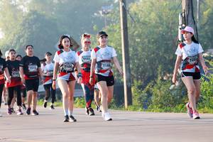 BIB: 6464, 7253, 7186, 7166, 7515, 6160
                            <button type="button" onclick="openModal(6496972)" class="btn btn-primary btn-sm float-right btn-popup" data-toggle="modal" data-target=".modal-high-quality">
                        <i class="fas fa-shopping-cart"></i> Add to Cart
                    </button>
                                            <button type="button" onclick="isThisMe(6496972, true)" class="btn btn-success btn-sm float-right btn-popup btn-isme hidden" data-toggle="tooltip" data-placement="bottom" title="นี่คือรูปของคุณใช่ไหม คลิกที่นี่เพื่อเอาเข้าอัลบั้ม">
                        <i class="fas fa-plus"></i> Add to album
                    </button>
                    <button type="button" onclick="isThisMe(6496972, false)" class="btn btn-warning btn-sm float-right btn-popup btn-isnotme hidden">
                        <i class="fas fa-ban"></i> Remove from album
                    </button>